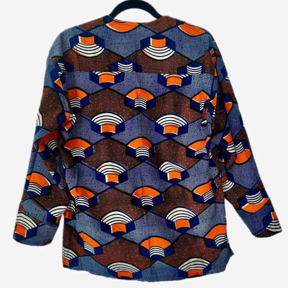 Unbranded custom African fabric print top ptp 22.5” - Picture 2 of 6